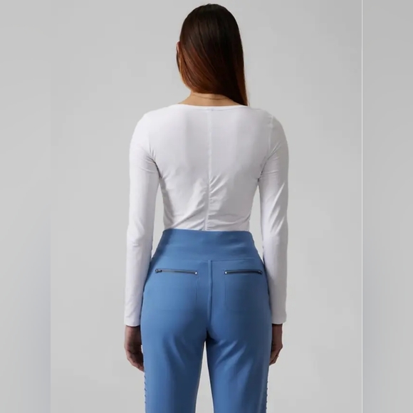 NWOT ATHLETA Daydream Top in White Long Sleeve T-Shirt SuPima Cotton Sz Sm - Picture 2 of 4
